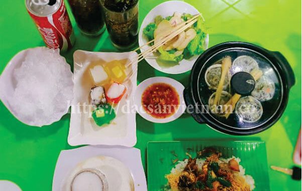 [ 2019] Top 19 Món ăn vặt ngon ở Huế và 20 Quán ăn vặt nổi tiếng 1