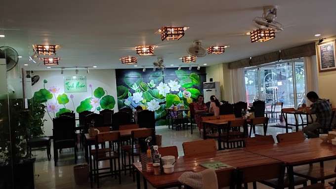 Nhà hàng chay Tịnh Quán