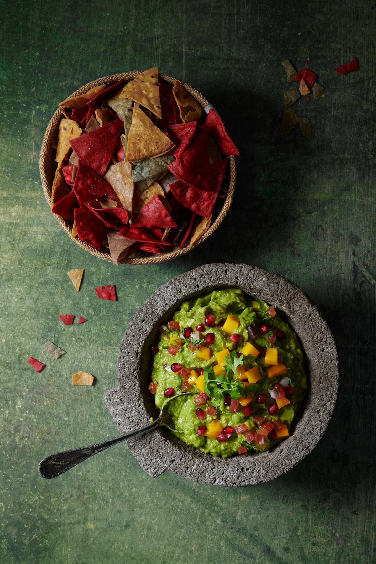"Guacamole con totopos" on Behance